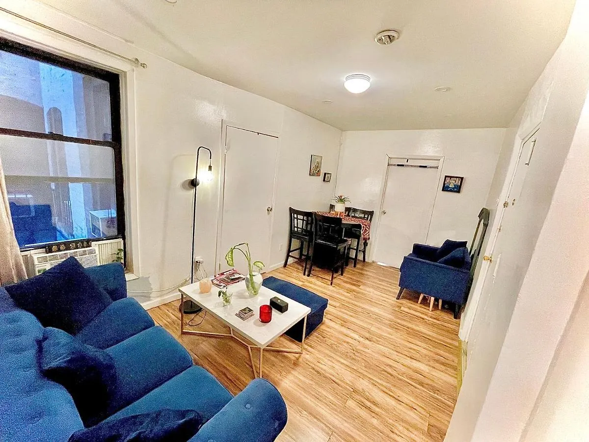 2 Bedrooms Flat 5 Minutes From Times Square New York 0*,  Verenigde Staten