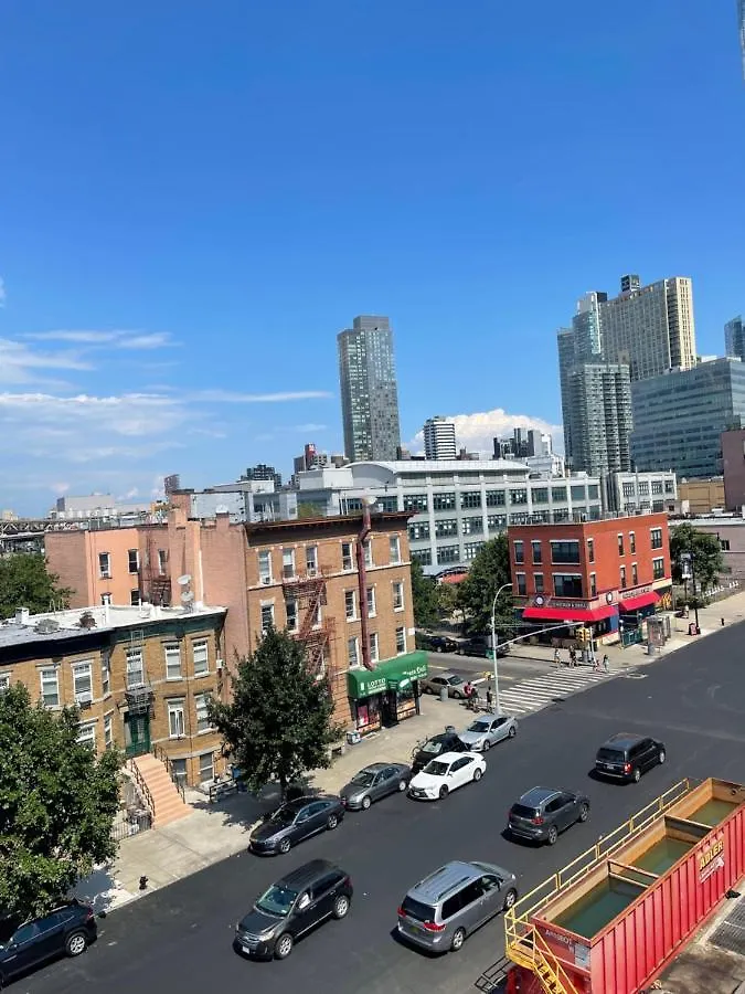 2 Bedrooms Flat 5 Minutes From Times Square New York